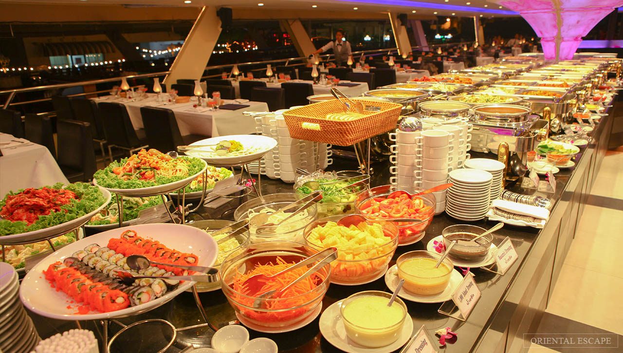 Chao Phraya River Dinner Cruise